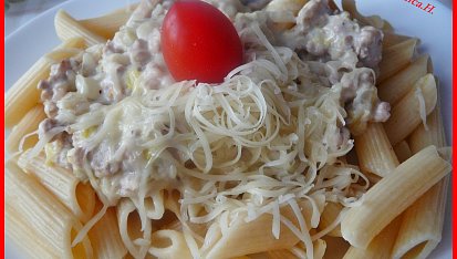 Penne se smetanovou omáčkou z mletého masa