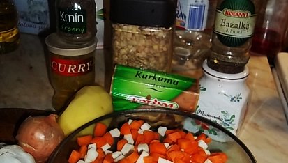 Polévečka s čočkou jako řemen, ingredience...