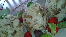 Rizoto s hlívou ústřičnou, se žampionky, bylinkami a sýrem