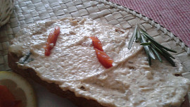 Rybí pomazánka  se sleďů se zázvorem a kapií