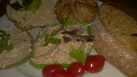 Rybí pomazánka  se sleďů se zázvorem a kapií