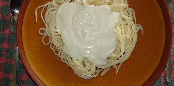 Špagety se sýrovou omáčkou II