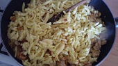 Špecle s kuřecí směsí, Přihodíme špecle
