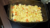 Dušený pangas se zeleninovými bramborami