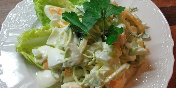 Vaječný salát s řapíkatým celerem (Vaječný salát s řapíkatým celerem)
