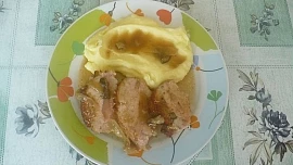 Vepřová pečeně na houbách