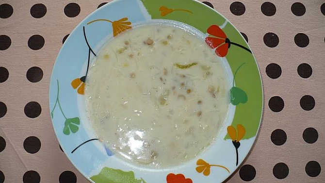 Zelná polévka s čočkou