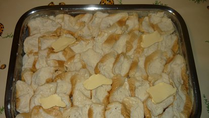 Žemlovka s mákem a švestkami