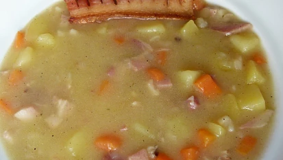 Babiččiny brambory v mrkvi