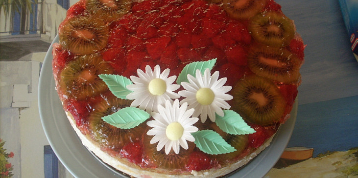 Broskvový tvarohový dort (Květy jsou jedlé)