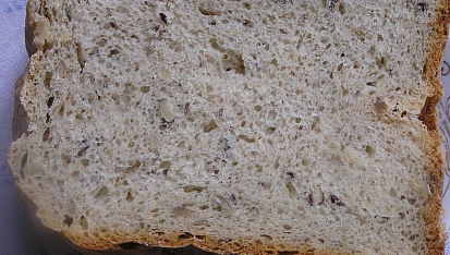 Celozrnný kefírový chleba s dýní, Celozrnný kefírový chleba s dýňovým semínkem