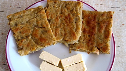 Cizrnový „skorobramborák“ v troubě bez lepku, mléka a vajec