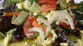 Fenyklovo - zeleninový salát s vaječnou zálivkou