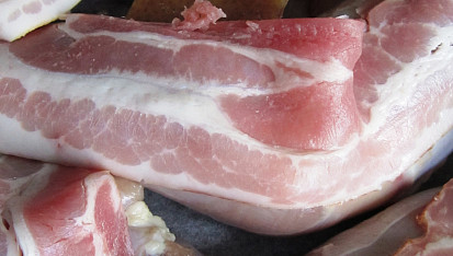 Kapoun na slanině, Kapoun na slanině