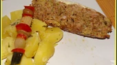 Kapustovo-kuřecí sekaná s uzeným bůčkem