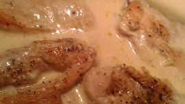 Kuřecí prsíčko s rokfórovým přelivem a zeleninovým rizotkem