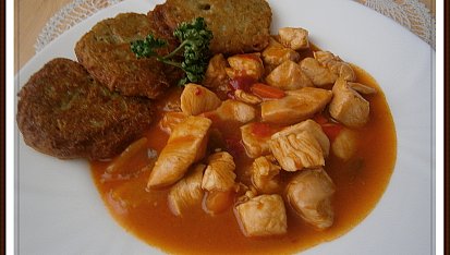 Ohnivé kuřecí prso s řapíkatým celerem