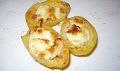 Plněné sýrové brambory