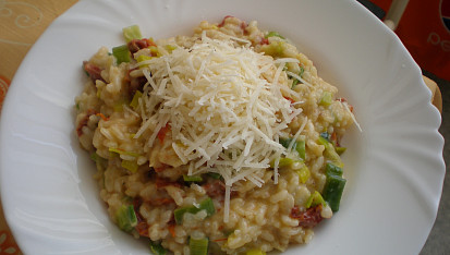 Risotto se sušenými rajčaty a pórkem