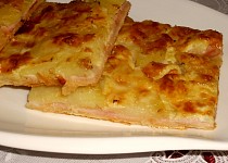 Slaný koláč s brambory