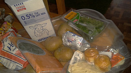 Špenátové houby za mřížemi