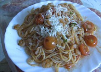 Vinná omáčka  s krevetami na špagety