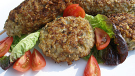 Bulgurové kebaby nebo karbanátky
