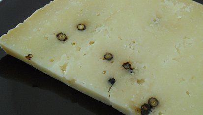 Červené "čočkoto" s pecorinem, Pecorino Pepato