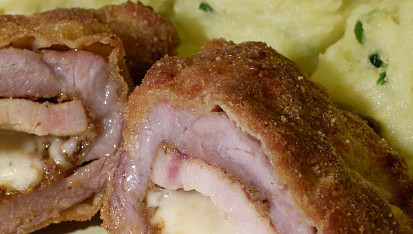 Cordon bleu - plněný řízek