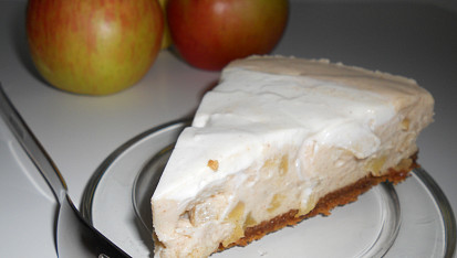 Jablečný cheesecake