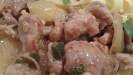 Kuřecí prsíčka s petrželkou a kapary