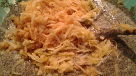 Lahodné řezy z máku a jablíček