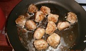 Masové kuličky s vařenými brambory
