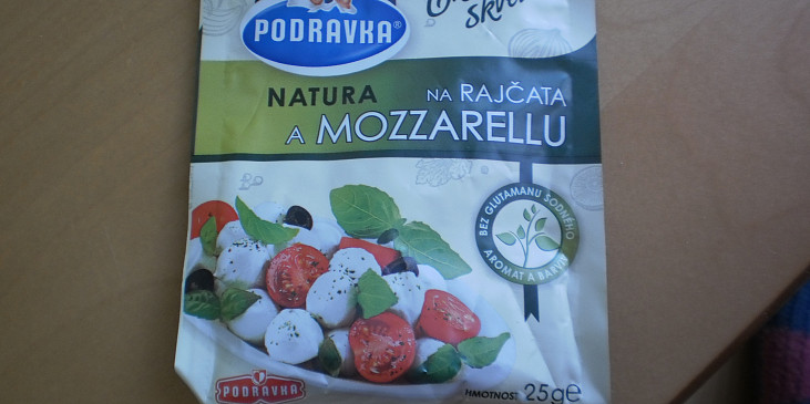 Mozzarela salát (Kořenící směs)