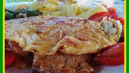 Nedělní řízky utajené v omeletách, detail...