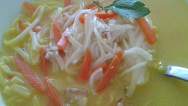 Selská pivní polévka s těstovinami