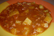 Buřtgulášek
