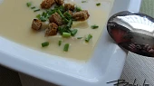Chřestová polévka s krutony