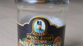 Kuřecí stehna dušená na bylinkách a naložených houbičkách