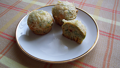 Medvědí muffiny s klobásou
