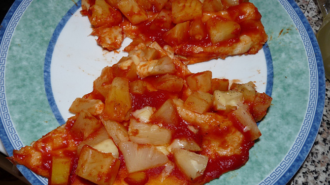 Ovocné pizzy v MW - těsto podle Jikotky - CRISP, ananasová