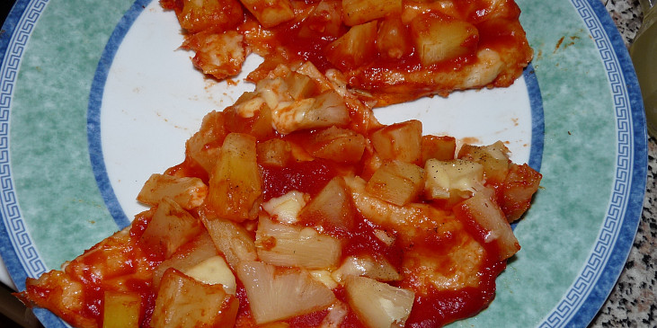 Ovocné pizzy v MW - těsto podle Jikotky - CRISP (ananasová)