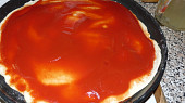 Ovocné pizzy v MW - těsto podle Jikotky - CRISP, rajčatové pyré