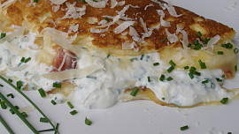 Plněná šlehaná omeleta