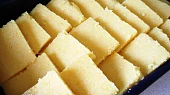 Polenta zapečená s rajčatovou omáčkou