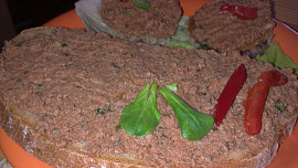 Pomazánka z kuřecích  jatýrek  s pikantní příchutí