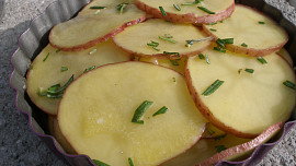 Rozmarýnové pečené bramborové placičky