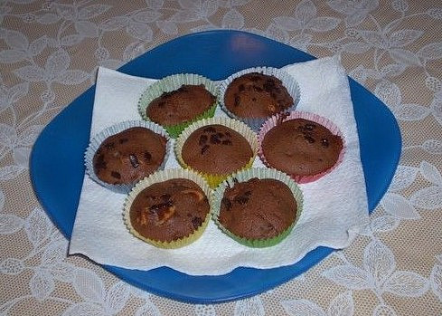 Kakaové muffiny s bílou čokoládou