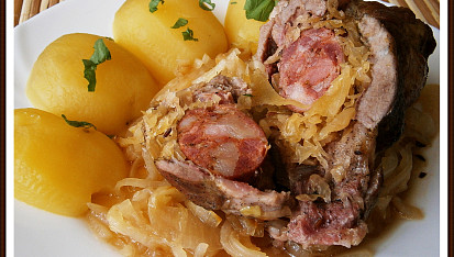 Krkovička plněná v cibuličce pečená, Krkovička plněná v cibuličce pečená