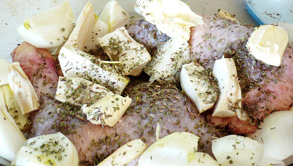 Kuře na petrželi a bylinkách s kroupotem